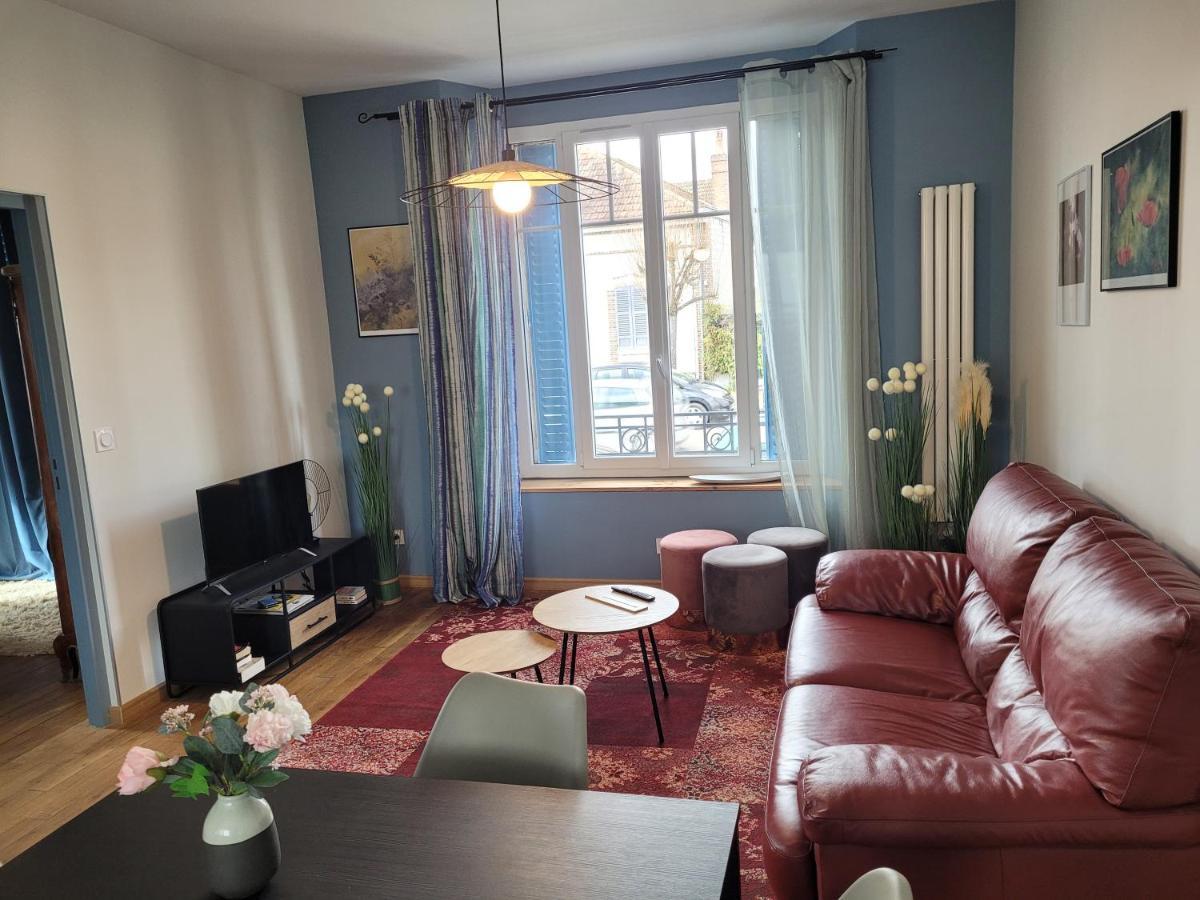Appartements Cdg Joigny Dış mekan fotoğraf